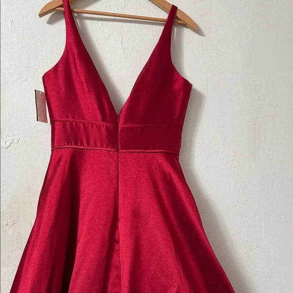 Elegant Mac Duggal New Red Sleeveless Dress Size 10 - Picture 6 of 16